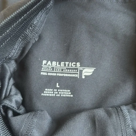 NWOT Fabletics Scrub Pants - Picture 3 of 4